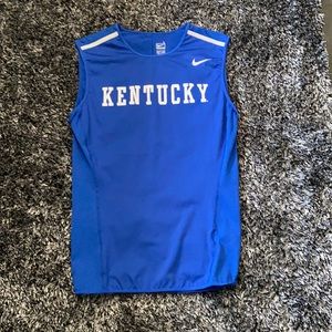 Men’s Nike NCAA University of Kentucky tight fitting basketball jersey